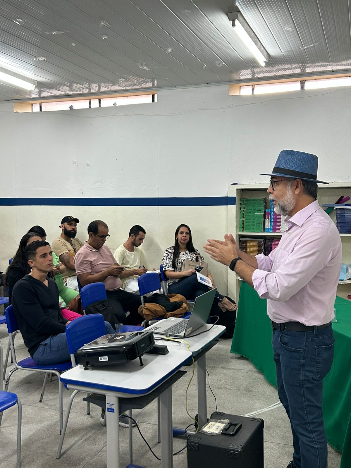 Diretor José Bento abrindo o Evento